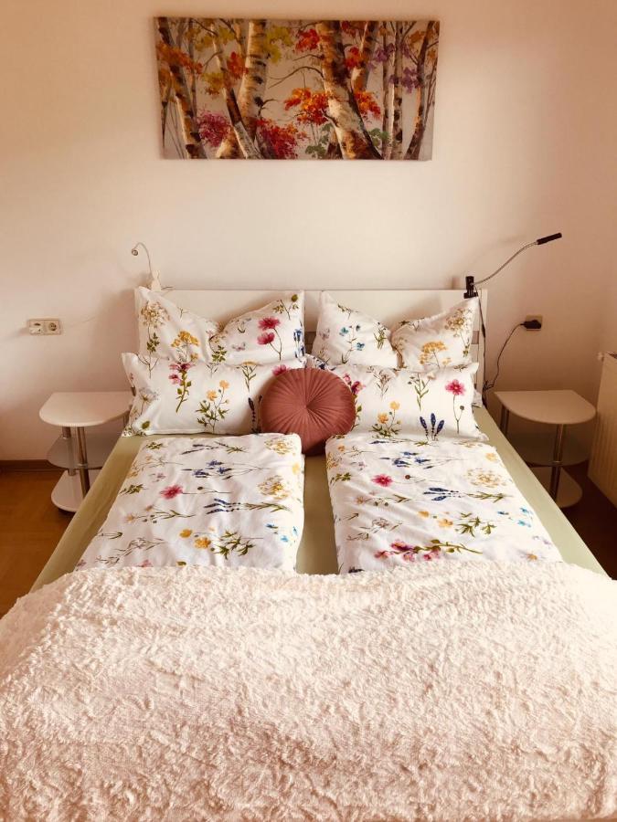 Ferienwohnung Resi mit traumhaftem Seepanorama Steindorf am Ossiacher See Exterior foto