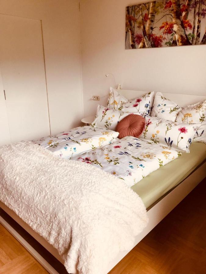 Ferienwohnung Resi mit traumhaftem Seepanorama Steindorf am Ossiacher See Exterior foto